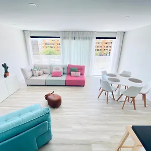 https://la-maison-de-medano.adeje-hotels.com